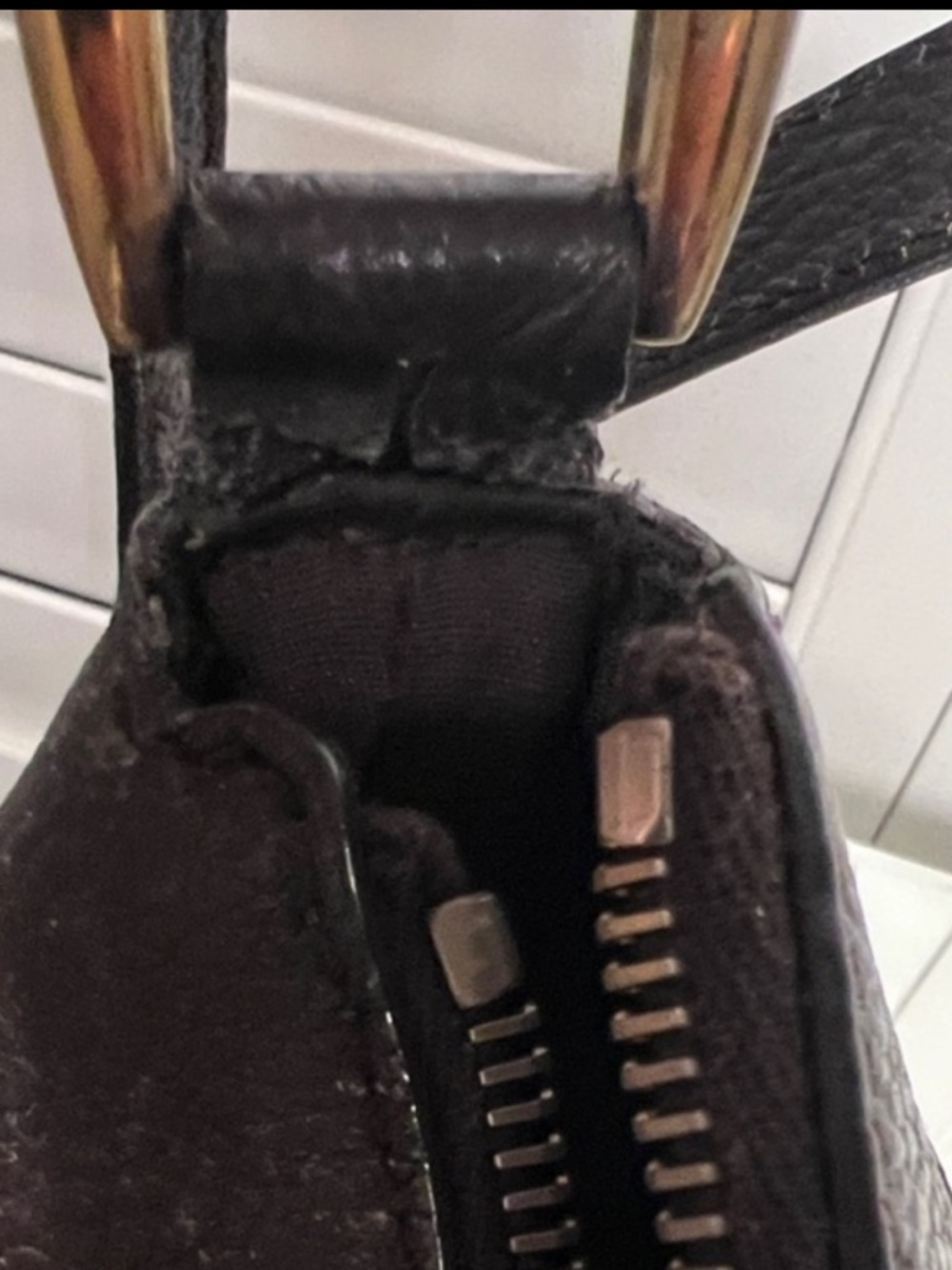 Vintage Authentic Gucci GG Canvas D-Ring
Shoulder Bag Brown Y2K - Picture 10 of 10